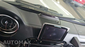 2015 Mercedes-Benz G 63 AMG 4MATIC - miniatura 18
