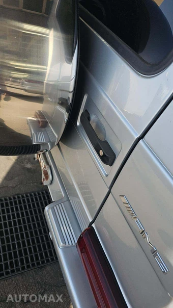 2015 Mercedes-Benz G 63 AMG 4MATIC - miniatura 47