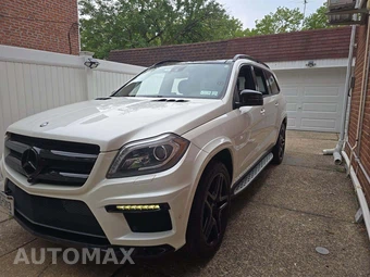 2015 Mercedes-Benz GL 550 4MATIC