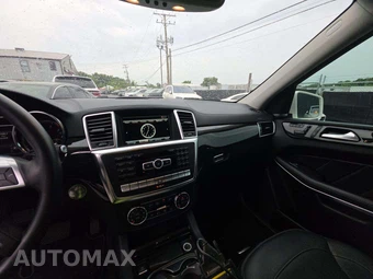 2015 Mercedes-Benz GL 550 4MATIC - miniatura 10