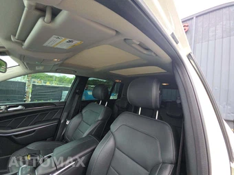 2015 Mercedes-Benz GL 550 4MATIC - miniatura 11