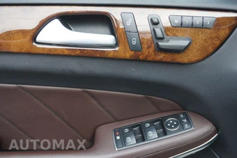 2015 Mercedes-Benz GL 550 4MATIC - miniatura 12