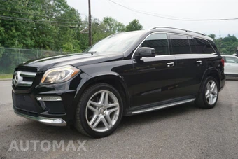 2015 Mercedes-Benz GL 550 4MATIC - miniatura 3