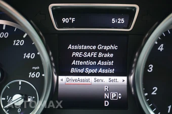 2015 Mercedes-Benz GL 550 4MATIC - miniatura 33