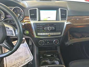 2015 Mercedes-Benz GL 550 4MATIC – miniatura 17