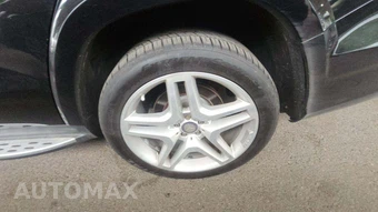 2015 Mercedes-Benz GL 550 4MATIC – miniatura 32