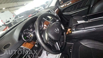 2015 Mercedes-Benz GL 550 4MATIC – miniatura 40