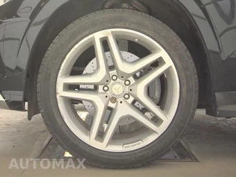 2015 Mercedes-Benz GL 550 4MATIC – miniatura 9