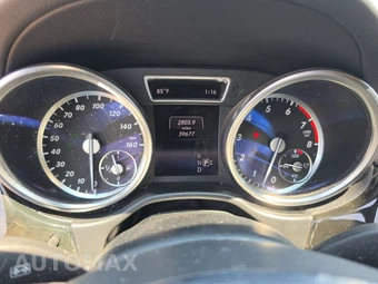 2015 Mercedes-Benz GL 550 4MATIC - miniatura 12