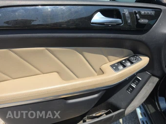 2015 Mercedes-Benz GL 550 4MATIC - miniatura 9