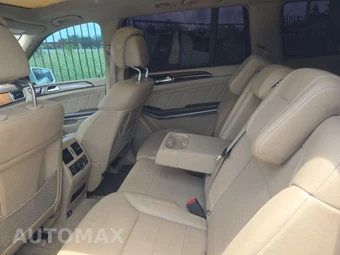 2015 Mercedes-Benz GL 550 4MATIC - miniatura 13