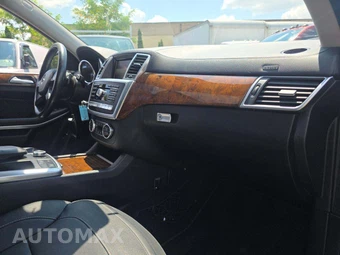2015 Mercedes-Benz GL 550 4MATIC - miniatura 20