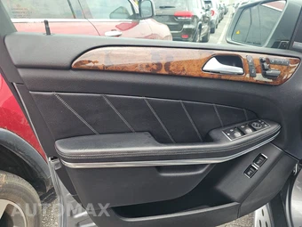 2015 Mercedes-Benz GL 550 4MATIC – miniatura 9