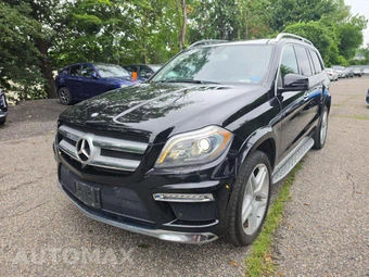2015 Mercedes-Benz GL 550 4MATIC