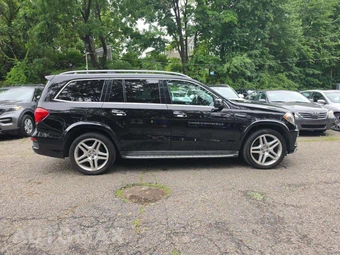 2015 Mercedes-Benz GL 550 4MATIC - miniatura 4