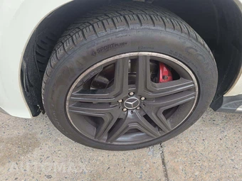 2015 Mercedes-Benz GL 63 AMG 4MATIC - miniatura 23
