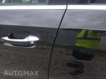 2015 Mercedes-Benz GL 63 AMG 4MATIC – miniatura 23