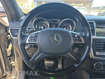 2015 Mercedes-Benz GL 63 AMG 4MATIC – miniatura 10