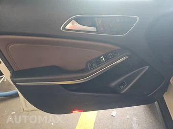2015 Mercedes-Benz GLA 250 4MATIC - miniatura 9