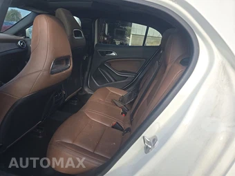 2015 Mercedes-Benz GLA 250 4MATIC - miniatura 13