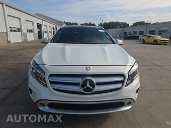 2015 Mercedes-Benz GLA 250 4MATIC - miniatura 2
