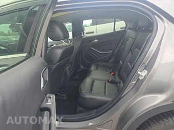 2015 Mercedes-Benz GLA 250 4MATIC - miniatura 13