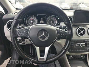 2015 Mercedes-Benz GLA 250 4MATIC - miniatura 10