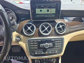 2015 Mercedes-Benz GLA 250 – miniatura 11