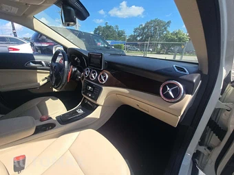 2015 Mercedes-Benz GLA 250 - miniatura 19
