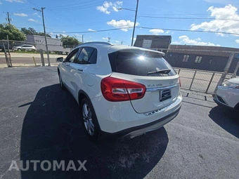 2015 Mercedes-Benz GLA 250 - miniatura 2