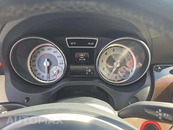 2015 Mercedes-Benz GLA 250 - miniatura 9