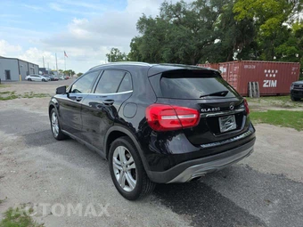 2015 Mercedes-Benz GLA 250 – miniatura 2
