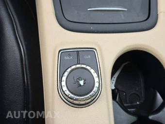2015 Mercedes-Benz GLA 250 – miniatura 39