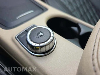 2015 Mercedes-Benz GLA 250 – miniatura 41