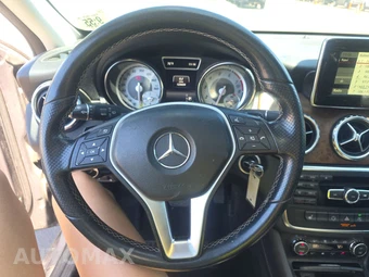 2015 Mercedes-Benz GLA 250 – miniatura 10