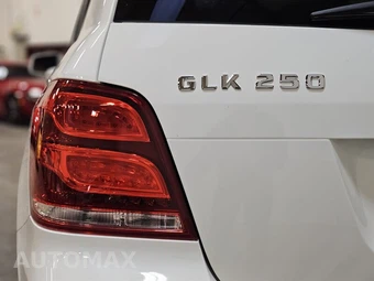 2015 Mercedes-Benz GLK 250 BlueTEC 4MATIC - miniatura 18