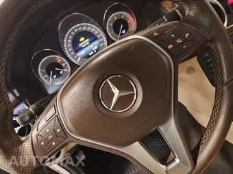 2015 Mercedes-Benz GLK 250 BlueTEC 4MATIC - miniatura 31