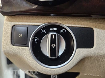 2015 Mercedes-Benz GLK 250 BlueTEC 4MATIC - miniatura 39