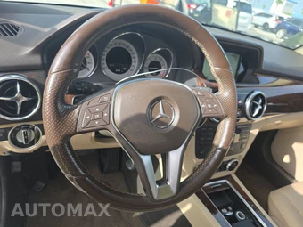 2015 Mercedes-Benz GLK 350 4MATIC – miniatura 10
