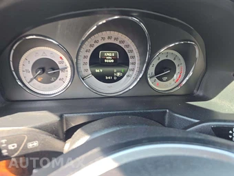 2015 Mercedes-Benz GLK 350 4MATIC – miniatura 9