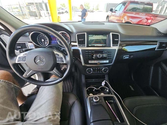 2015 Mercedes-Benz ML 250 BlueTEC – miniatura 10