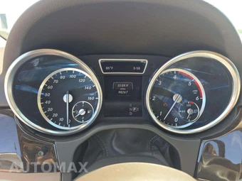 2015 Mercedes-Benz ML 250 BlueTEC – miniatura 9