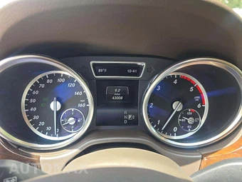 2015 Mercedes-Benz ML 250 BlueTEC – miniatura 6
