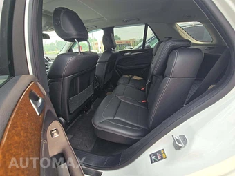 2015 Mercedes-Benz ML 250 BlueTEC – miniatura 13