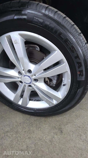 2015 Mercedes-Benz ML 250 BlueTEC – miniatura 34