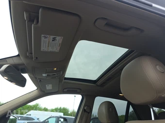 2015 Mercedes-Benz ML 350 – miniatura 17