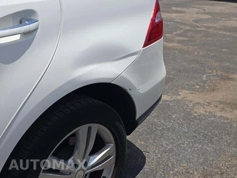 2015 Mercedes-Benz ML 350 – miniatura 22