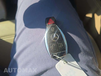 2015 Mercedes-Benz ML 350 - miniatura 5