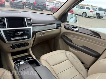 2015 Mercedes-Benz ML 350 – miniatura 20
