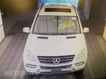 2015 Mercedes-Benz ML 350 – miniatura 36
